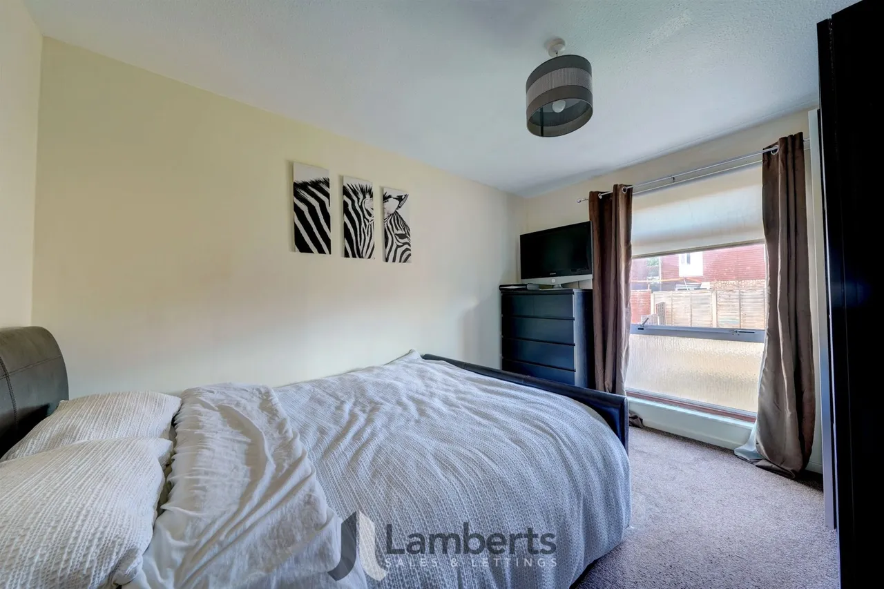 55 Langley Close, Redditch, photo 10