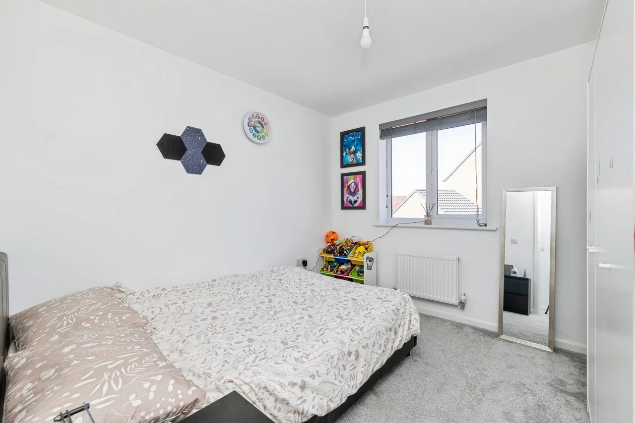 Draper Close, Durham, photo 12