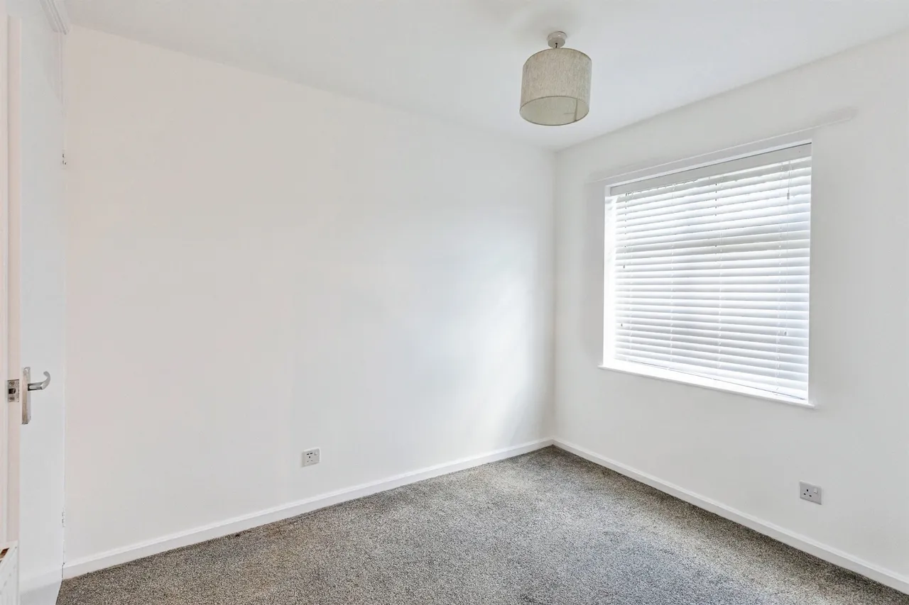 Bradfield Close, Rushden, NN10, photo 10
