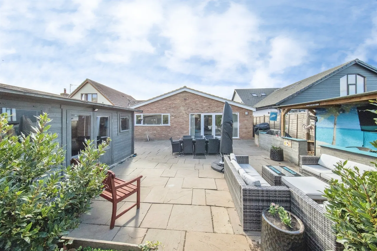 Orchard Grove, Kesgrave, IP5, photo 17
