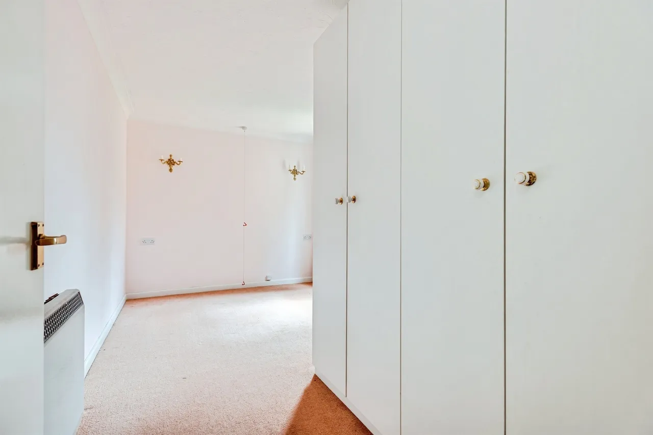 Grovelands Avenue, Swindon, SN1, photo 8