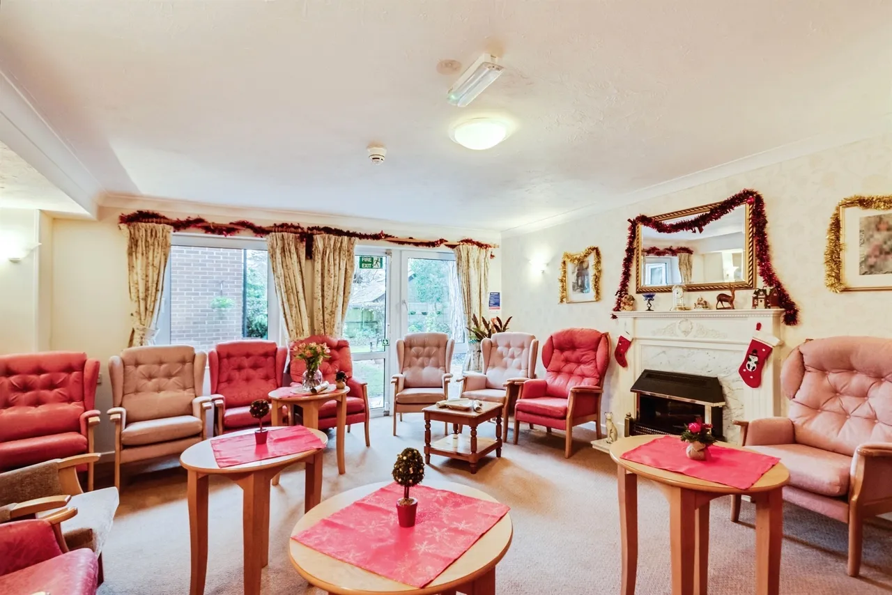 Grovelands Avenue, Swindon, SN1, photo 16