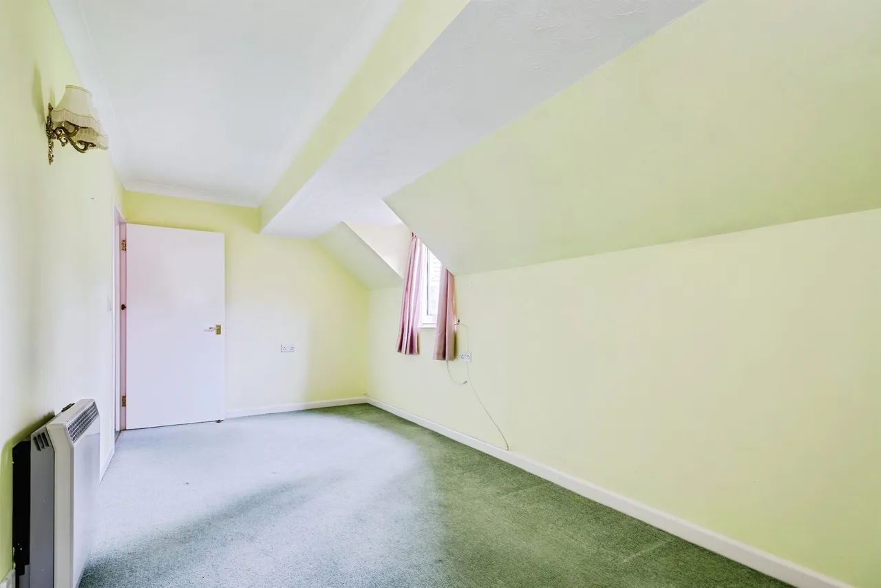 Grovelands Avenue, Swindon, SN1, photo 11