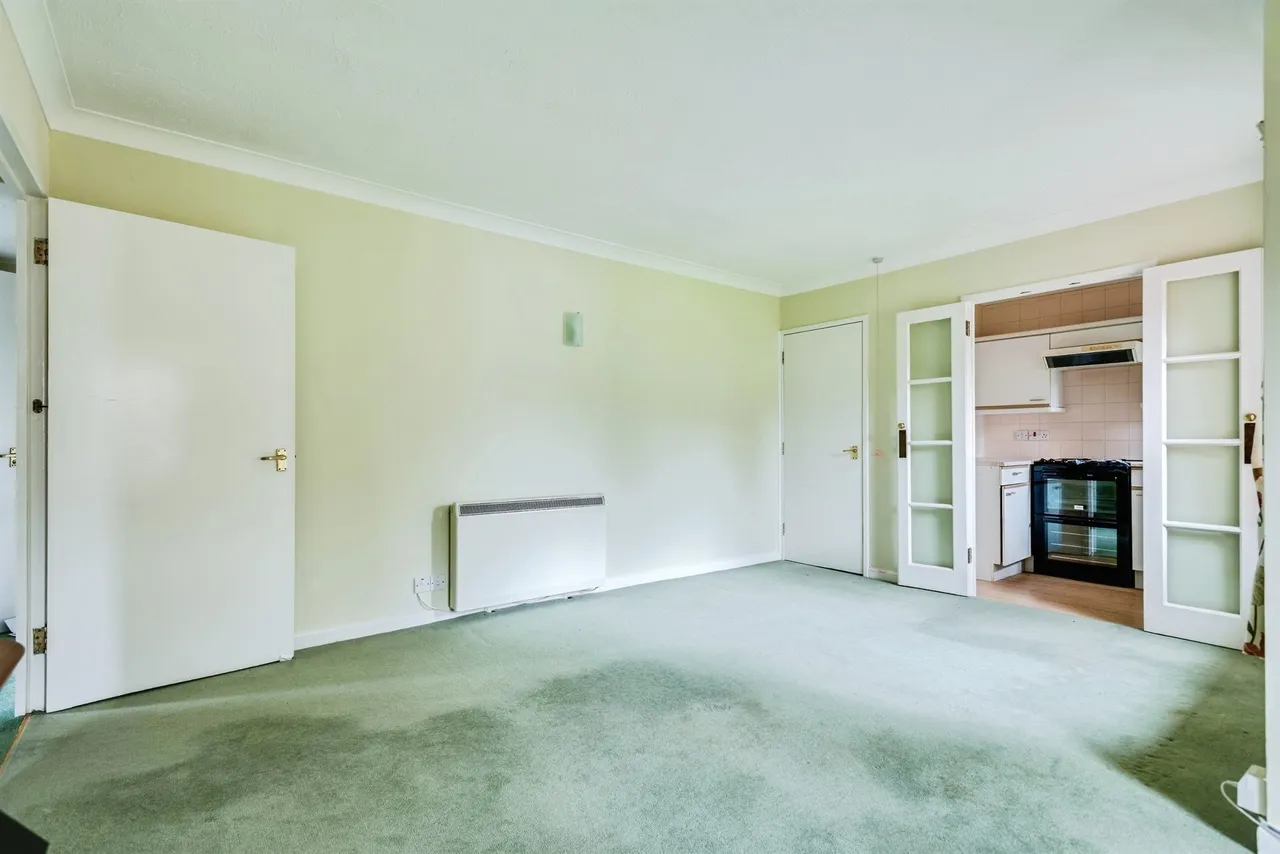 Grovelands Avenue, Swindon, SN1, photo 5
