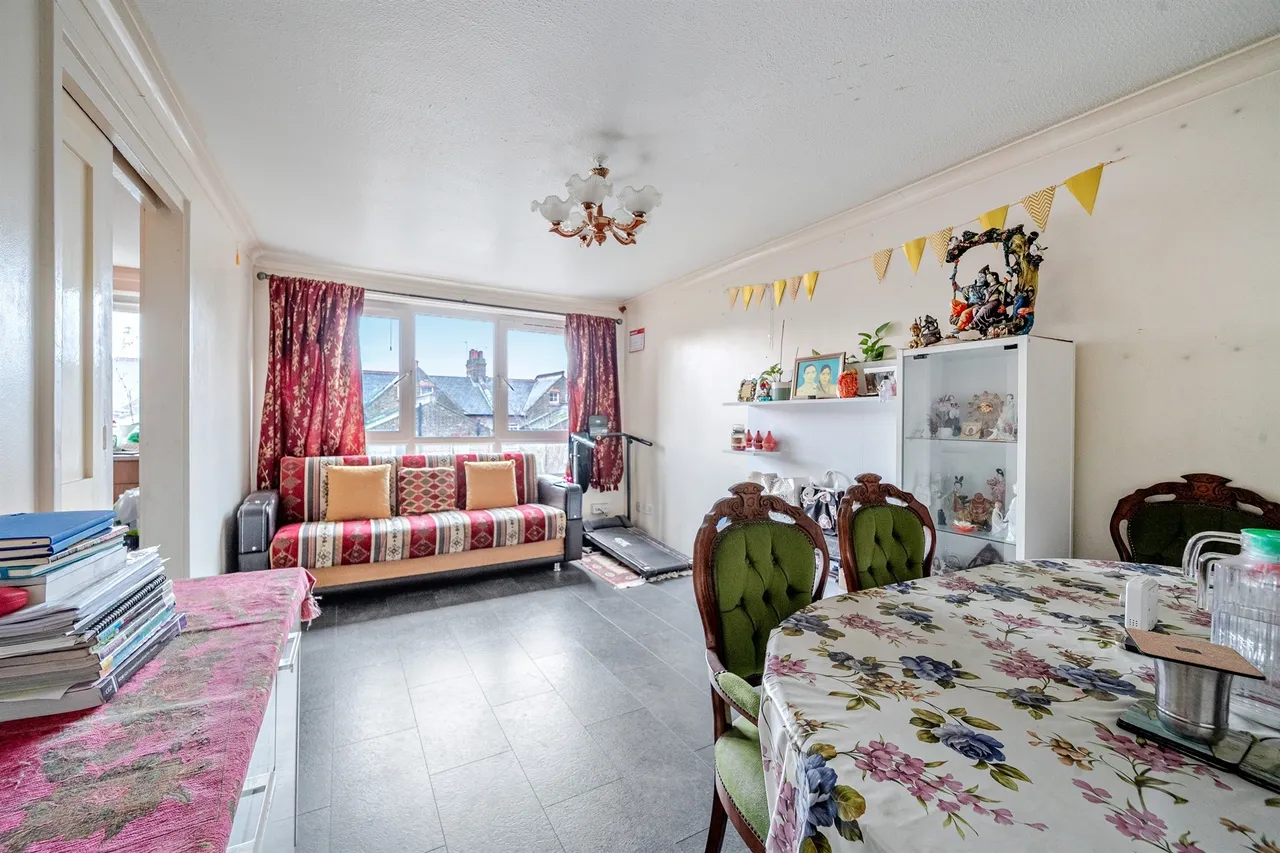 The Sandlings, London, N22, photo 5