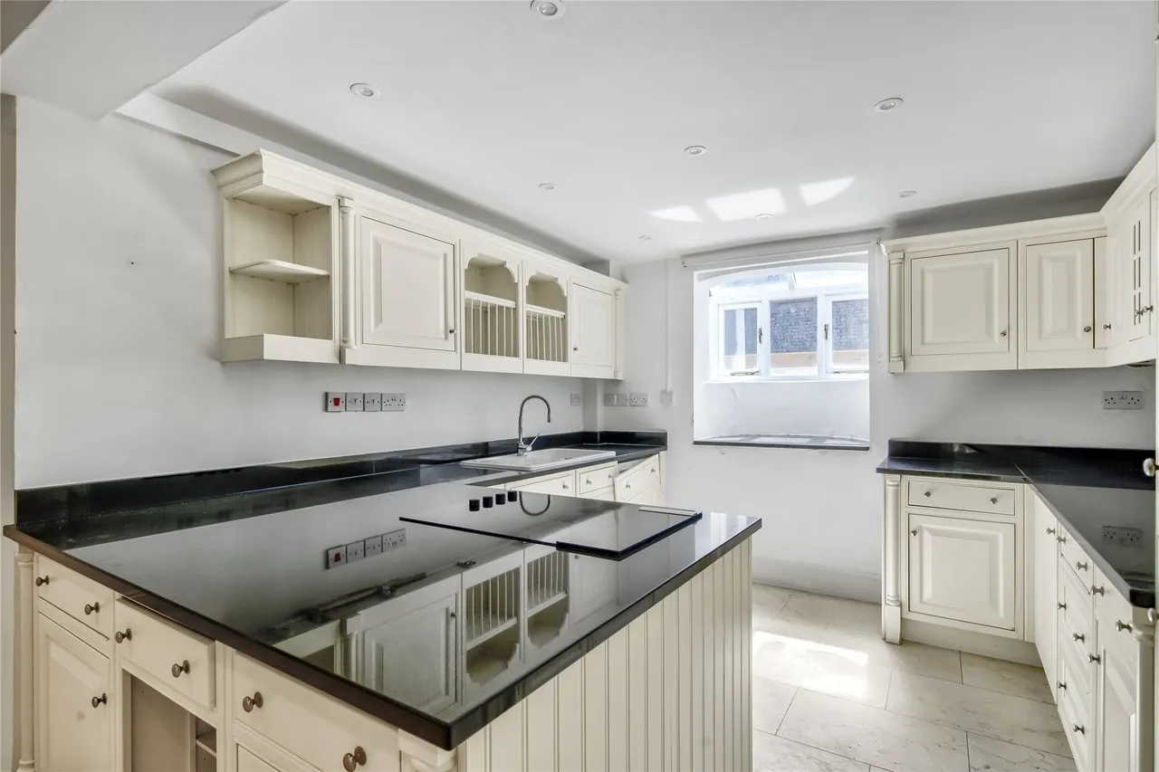 New Kings Road, Fulham, London, SW6, photo 5