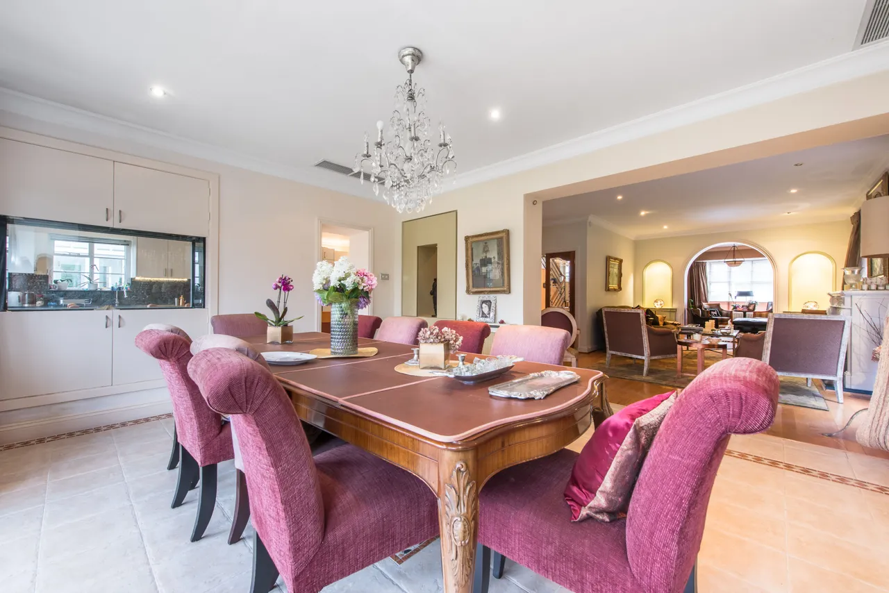 24 Church Mount, London, photo 7