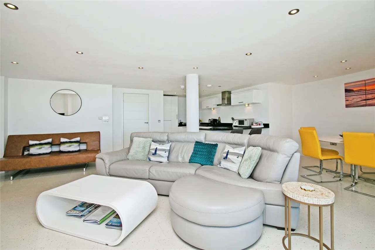 Narrowcliff, Newquay, TR7, photo 19