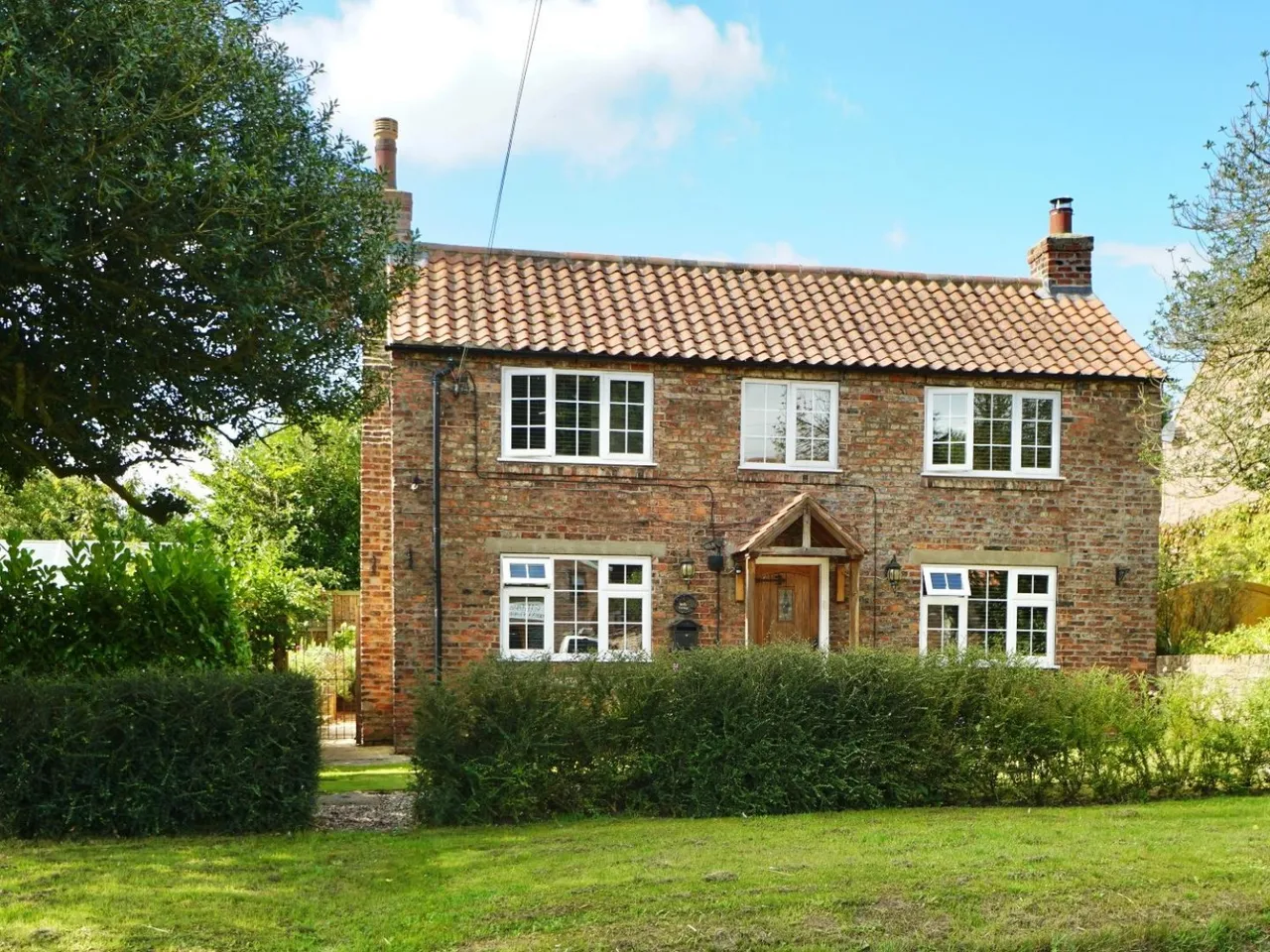4 bed house for sale — Main Street, Flawith, York