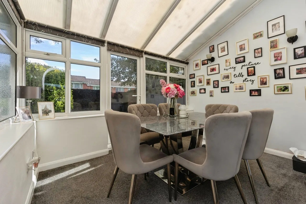 Blue Bell Close, Hyde, Greater Manchester, SK14, photo 10