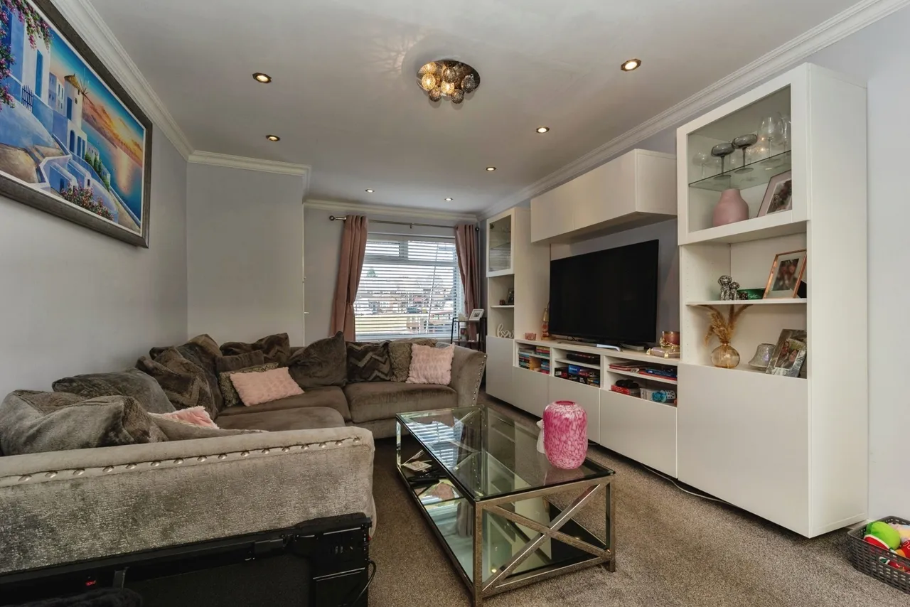 Blue Bell Close, Hyde, Greater Manchester, SK14, photo 4