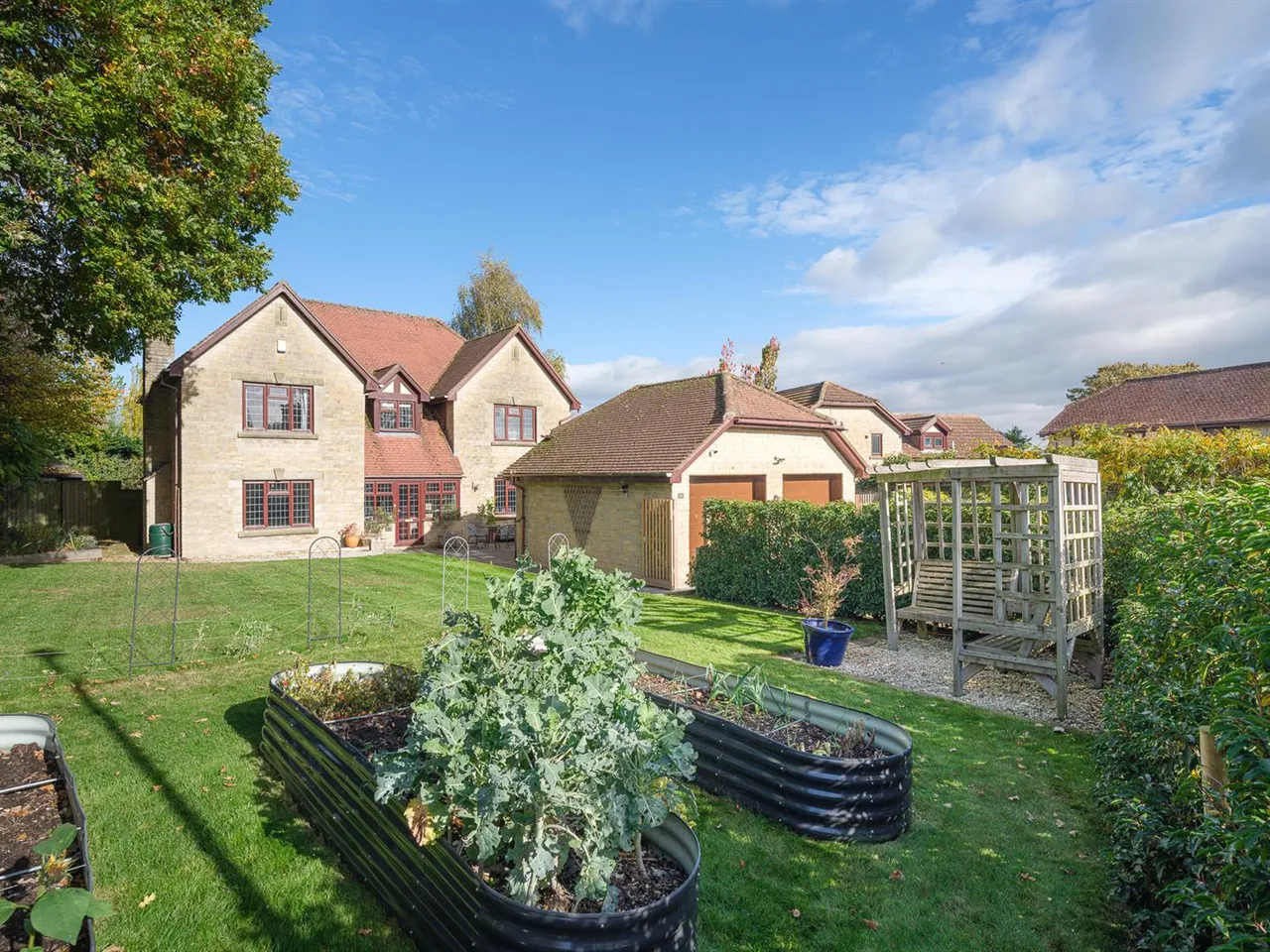 Erleigh Drive, Chippenham, photo 25