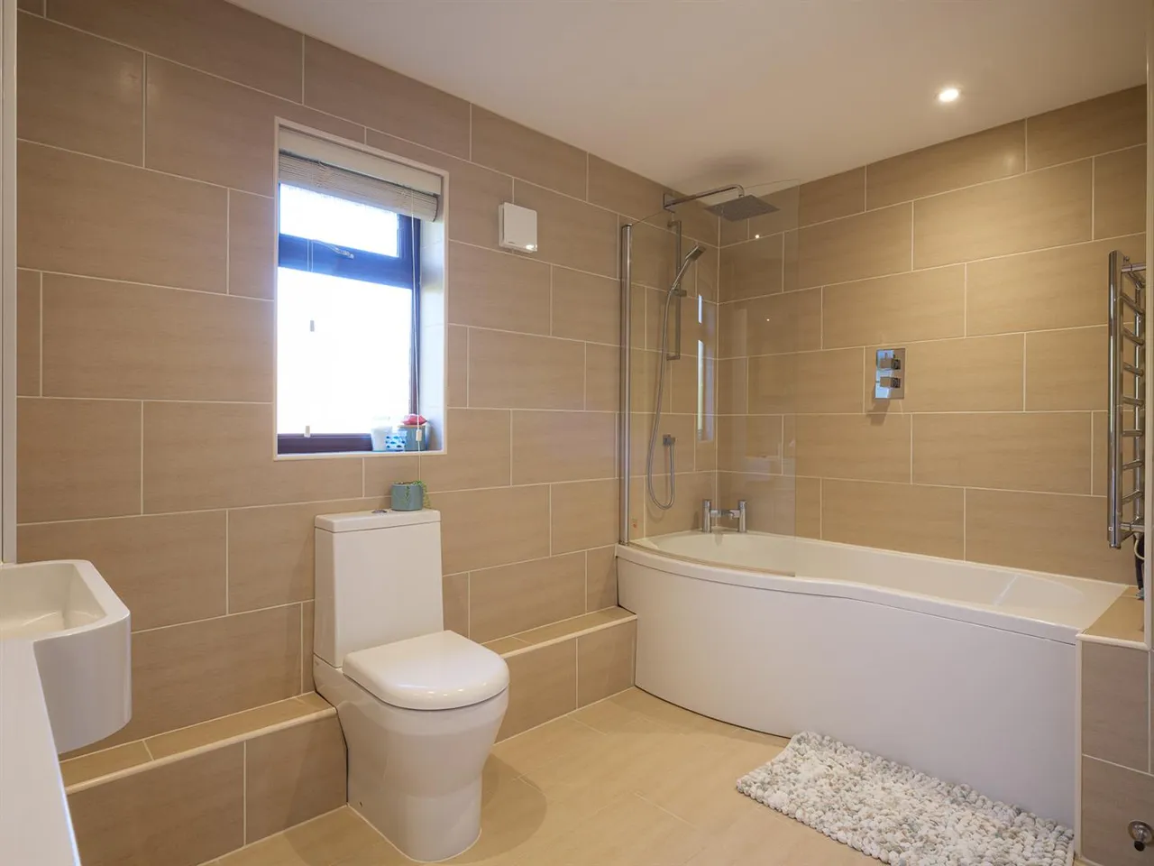 Erleigh Drive, Chippenham, photo 21