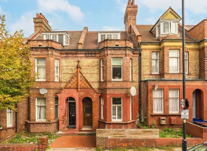 1 bed flat to rent, Amesbury Avenue, Streatham Hill, SW2
