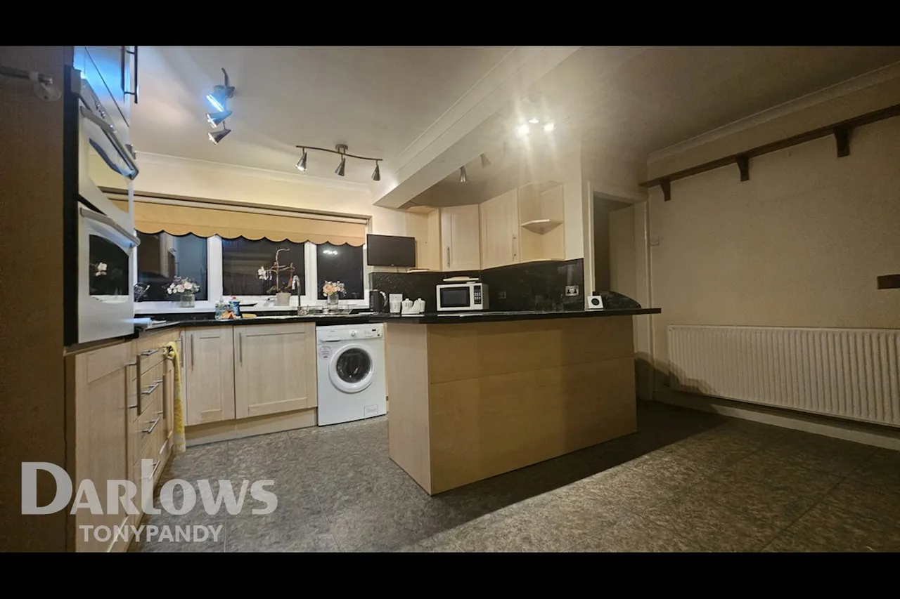 Miskin Street, Treherbert, CF42, photo 11