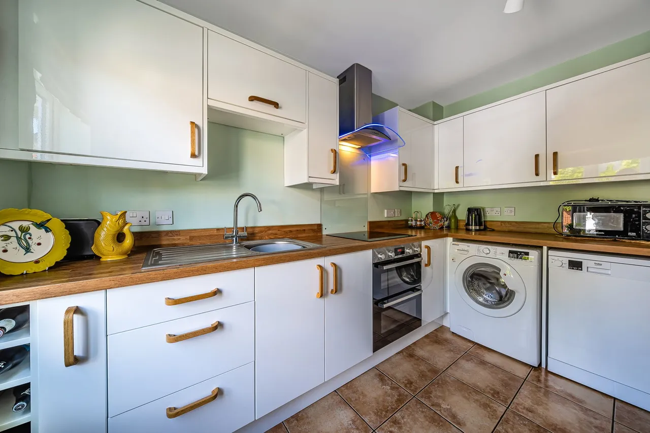 Hornchurch Road, Melksham, photo 7
