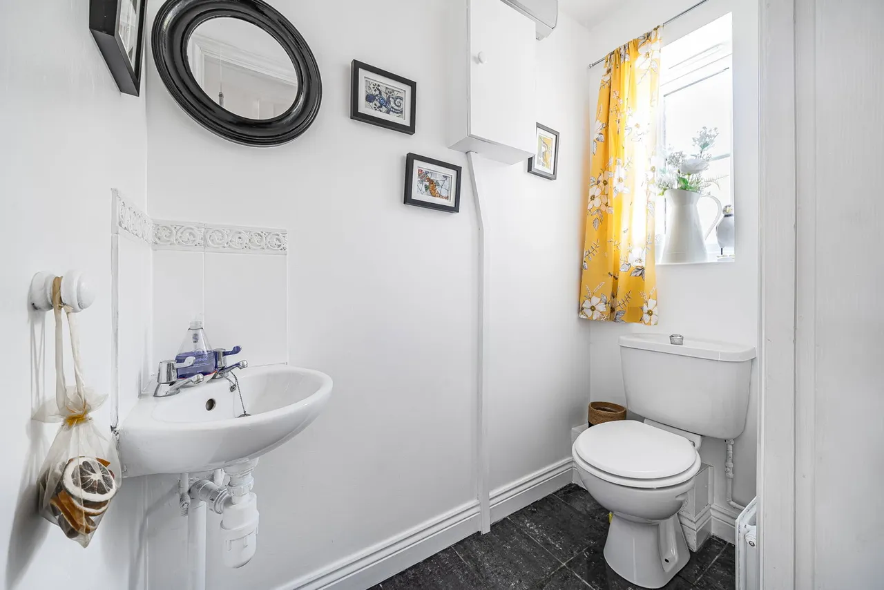 Hornchurch Road, Melksham, photo 8