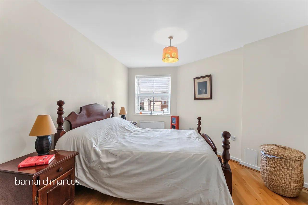 Gilson Place, Coppetts Road, London, photo 5