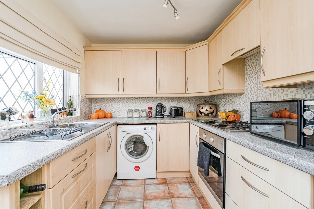 Brook Street, Gornal Wood, Dudley, photo 5