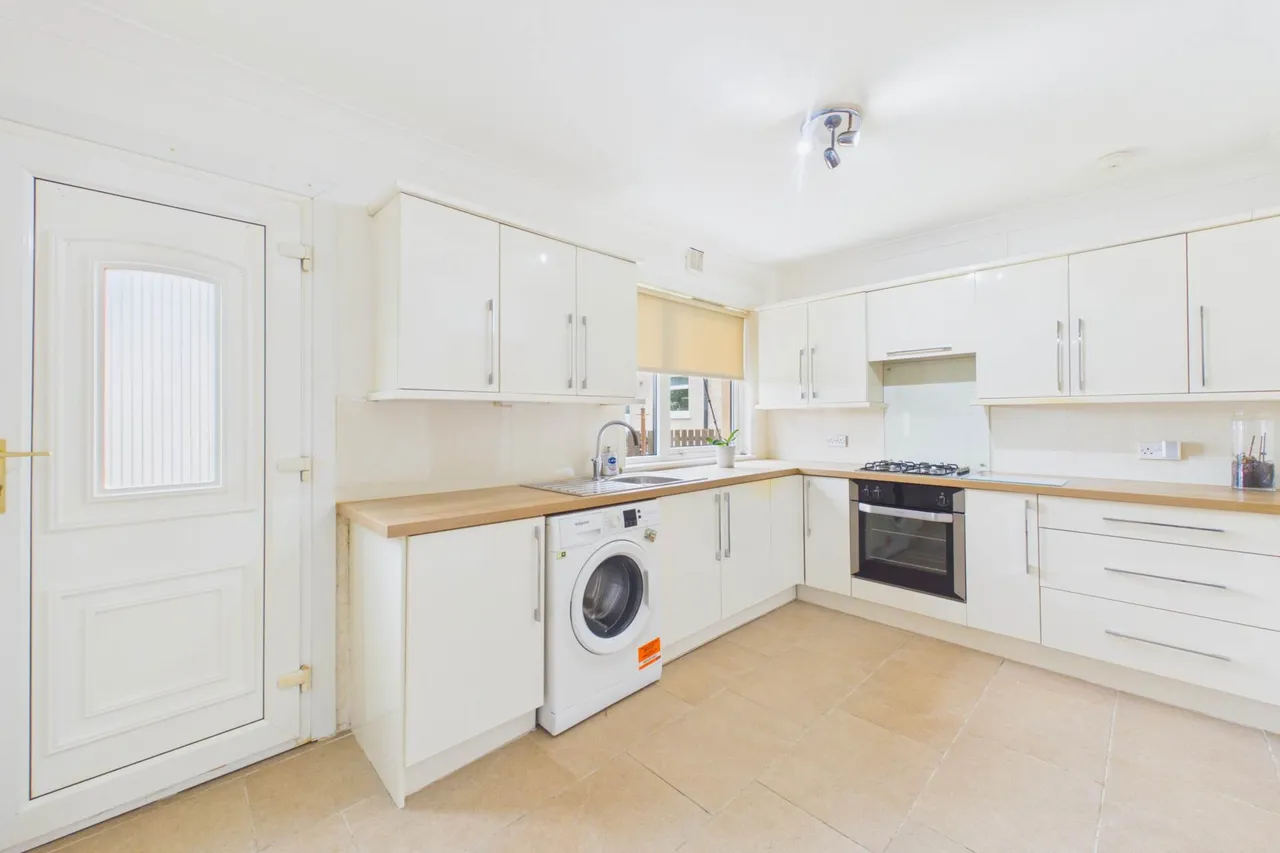 Backmuir Road, Hamilton, photo 8