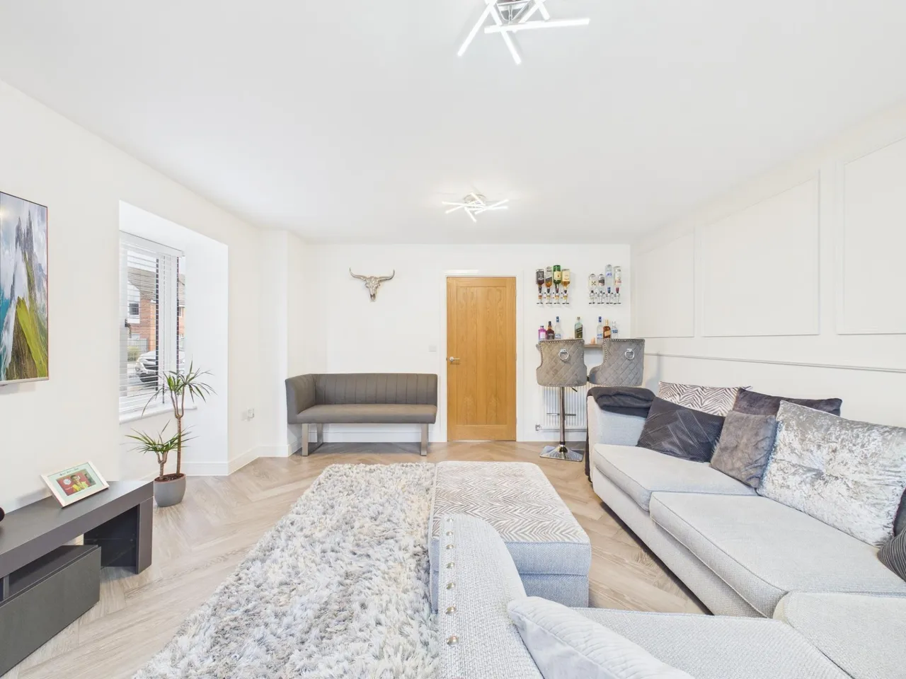 Willowbank Close, Hinckley, LE10, photo 9