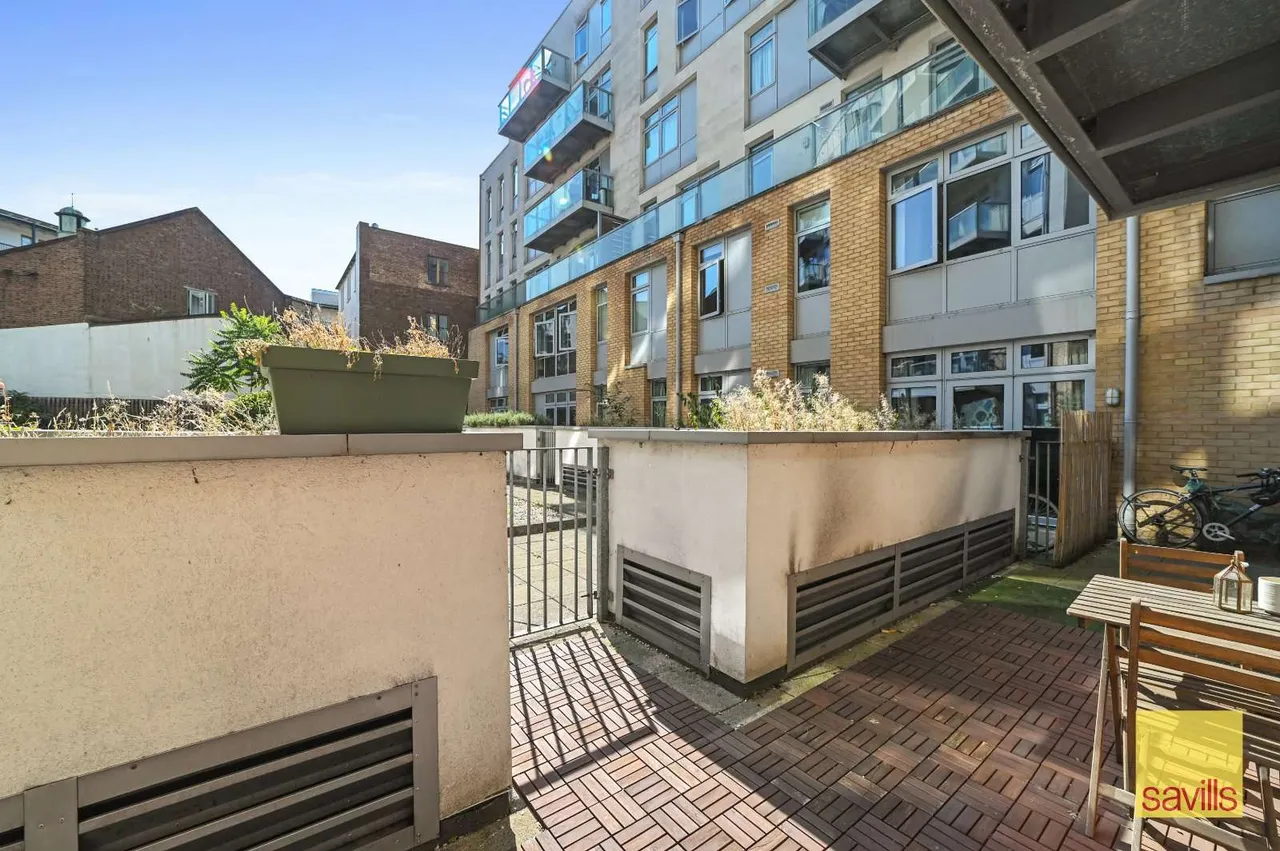 Coral Apartments, 6 Salton Square, Limehouse, London, E14 7GL, photo 10
