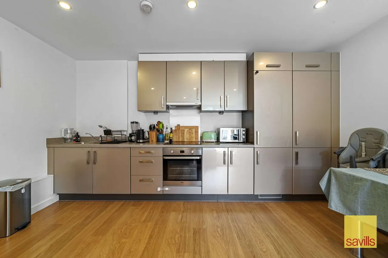 Coral Apartments, 6 Salton Square, Limehouse, London, E14 7GL, photo 2