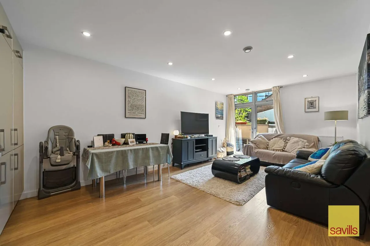 Coral Apartments, 6 Salton Square, Limehouse, London, E14 7GL, photo 7