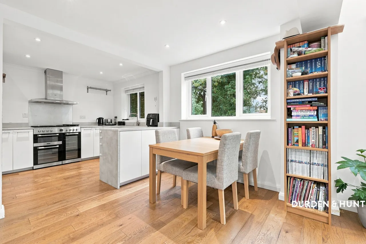 Brendans Close, Hornchurch, RM11, photo 8