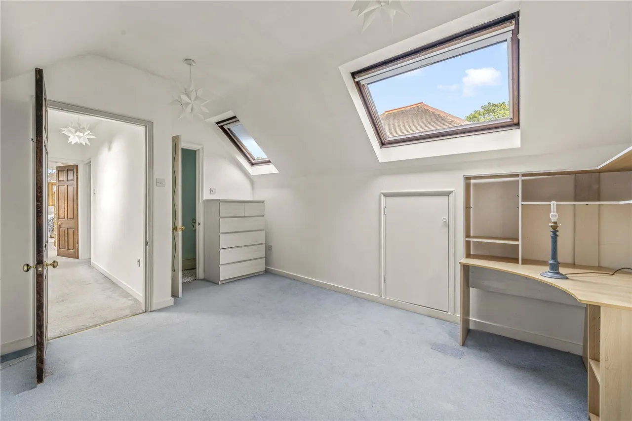 Wensleydale Road, Hampton, TW12, photo 14
