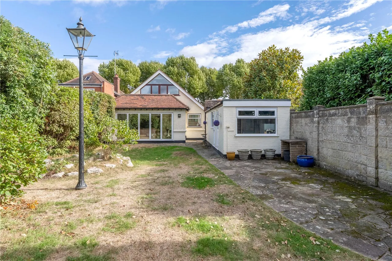 Wensleydale Road, Hampton, TW12, photo 17