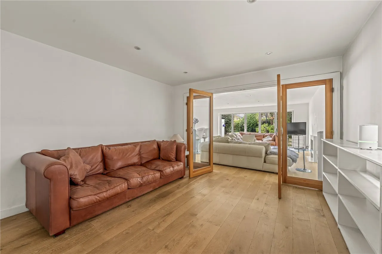 Wensleydale Road, Hampton, TW12, photo 6