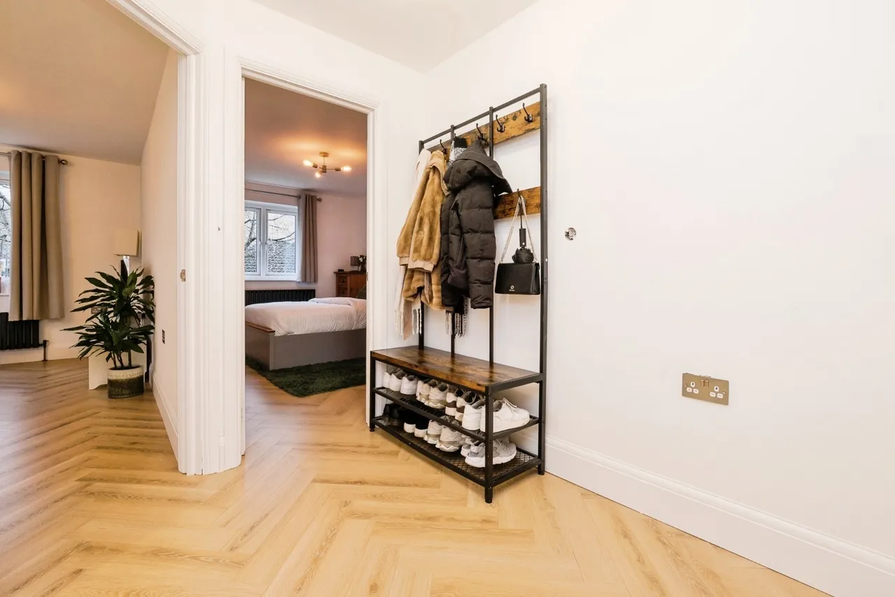 Dells Close, Chingford, London, E4, photo 9