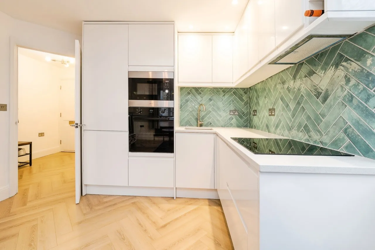 Dells Close, Chingford, London, E4, photo 3