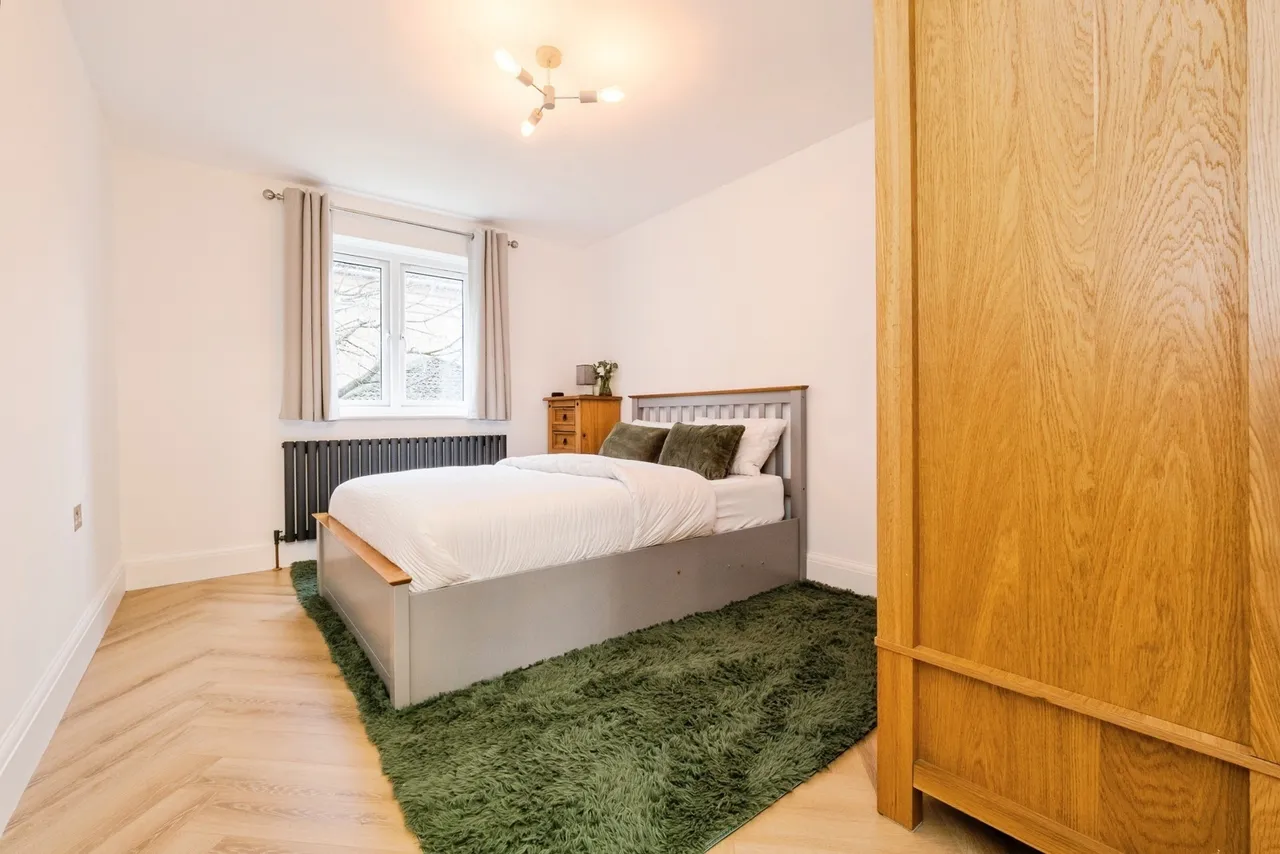 Dells Close, Chingford, London, E4, photo 11