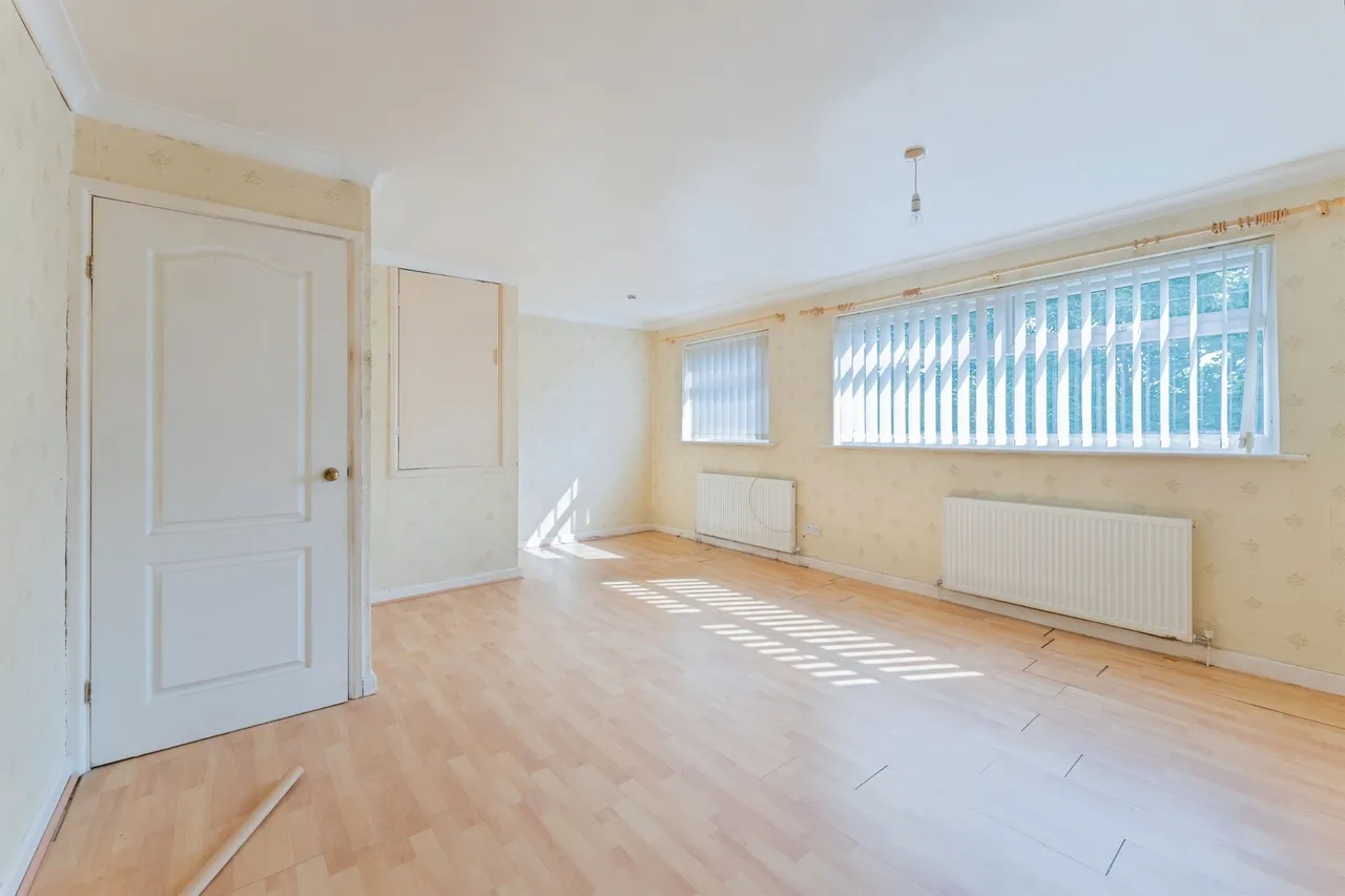 Summertrees Road, Great Sutton, Ellesmere Port, photo 10
