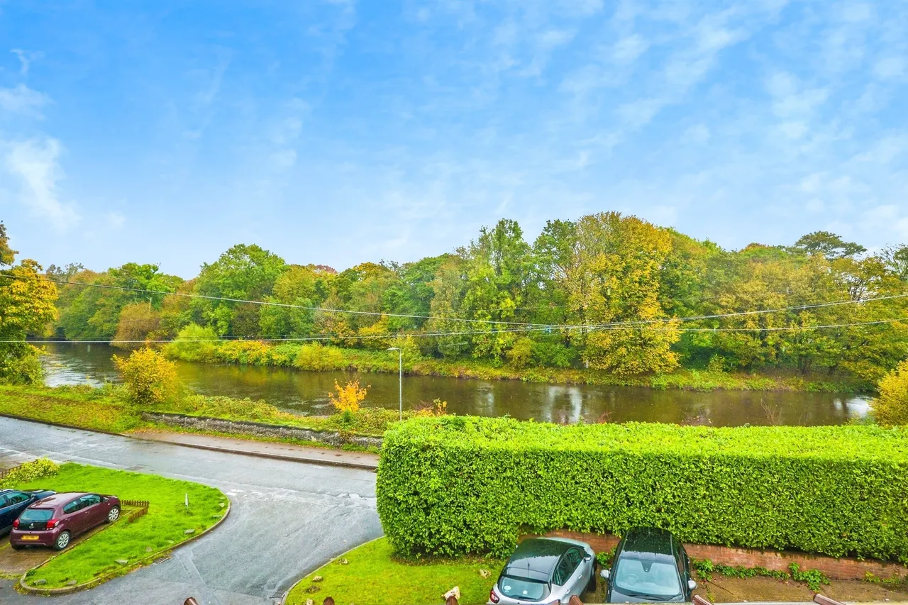 River View Court, Cardiff, photo 2