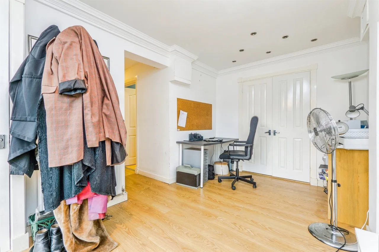 River View Court, Cardiff, photo 8