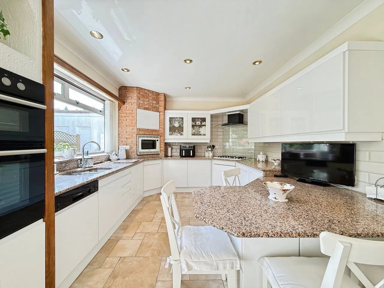 Swansea Road, Pontlliw, SA4, photo 7