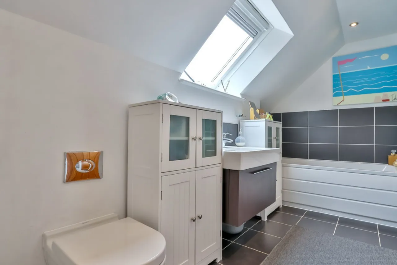 Park Close, Poole, BH15, photo 12