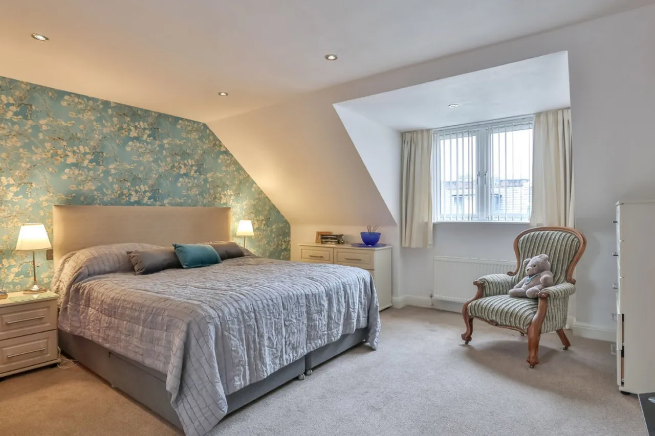 Park Close, Poole, BH15, photo 9