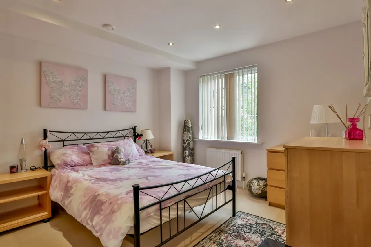 Park Close, Poole, BH15, photo 17