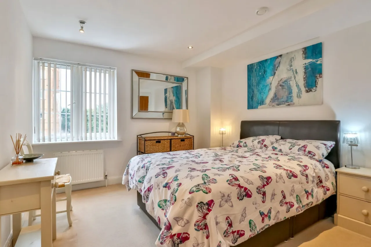 Park Close, Poole, BH15, photo 13