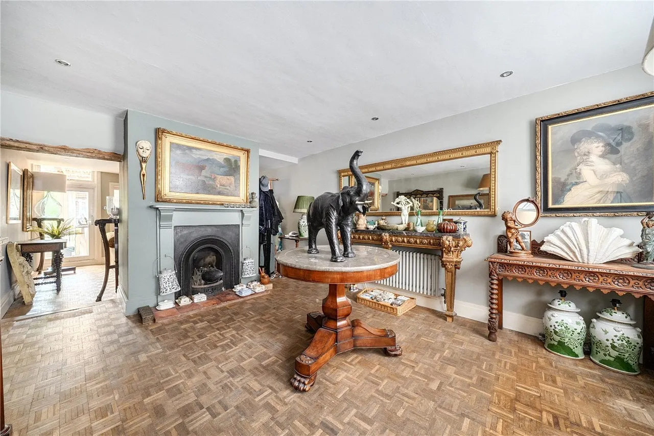 High Street, Ramsbury, Marlborough, Wiltshire, SN8, photo 12