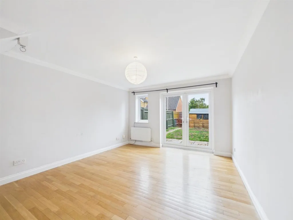 Carnation Way, Lavender Grange, photo 2