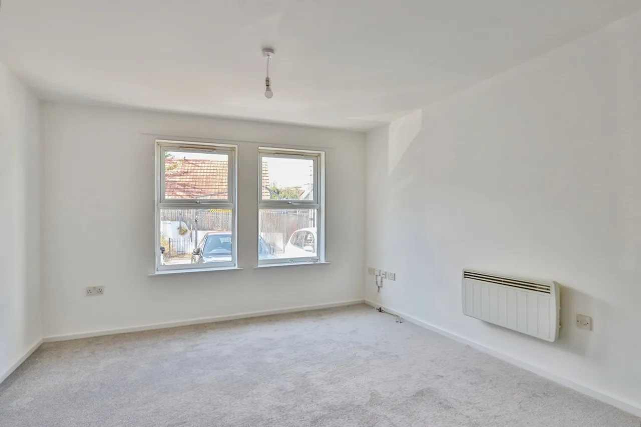 Tregonwell Close, Bournemouth, BH2, photo 11
