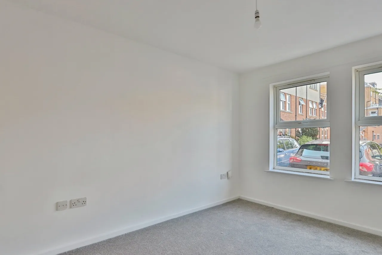 Tregonwell Close, Bournemouth, BH2, photo 12
