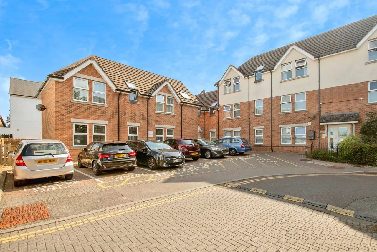 Tregonwell Close, Bournemouth, BH2, photo 3