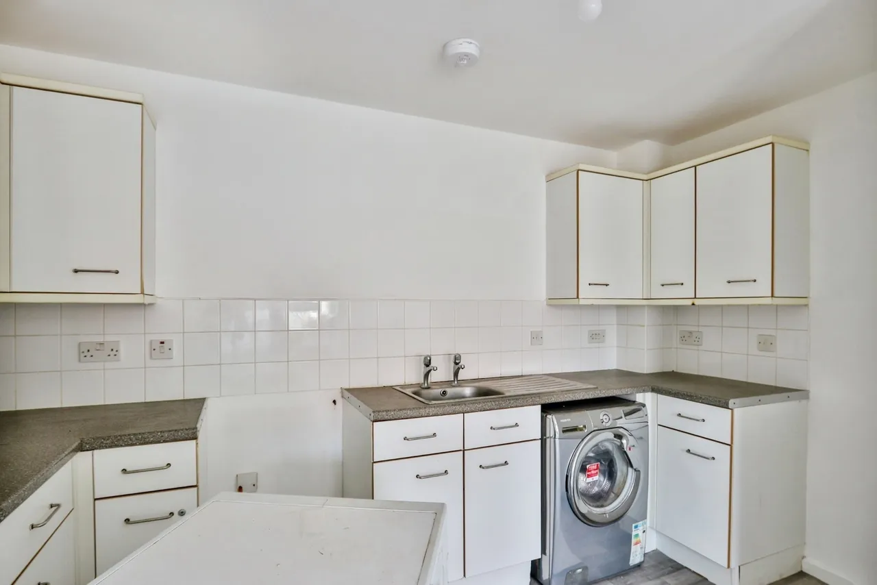Tregonwell Close, Bournemouth, BH2, photo 6