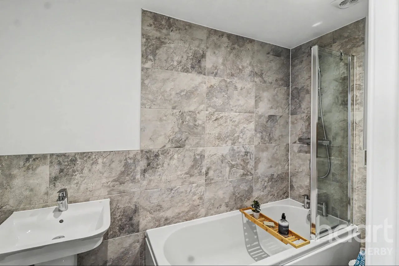 Lucas Lane, Hilton, DE65, photo 10